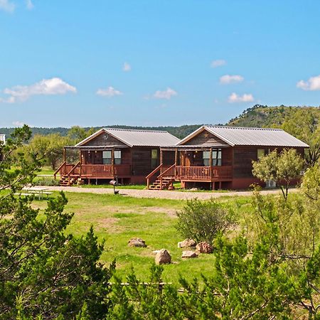 Enchanted Rockview Cabins Crabapple Екстериор снимка