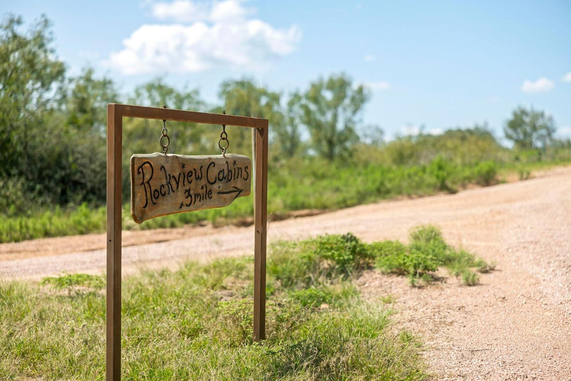 Enchanted Rockview Cabins Crabapple Екстериор снимка