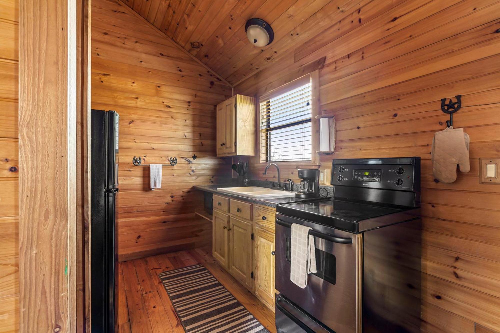 Enchanted Rockview Cabins Crabapple Стая снимка