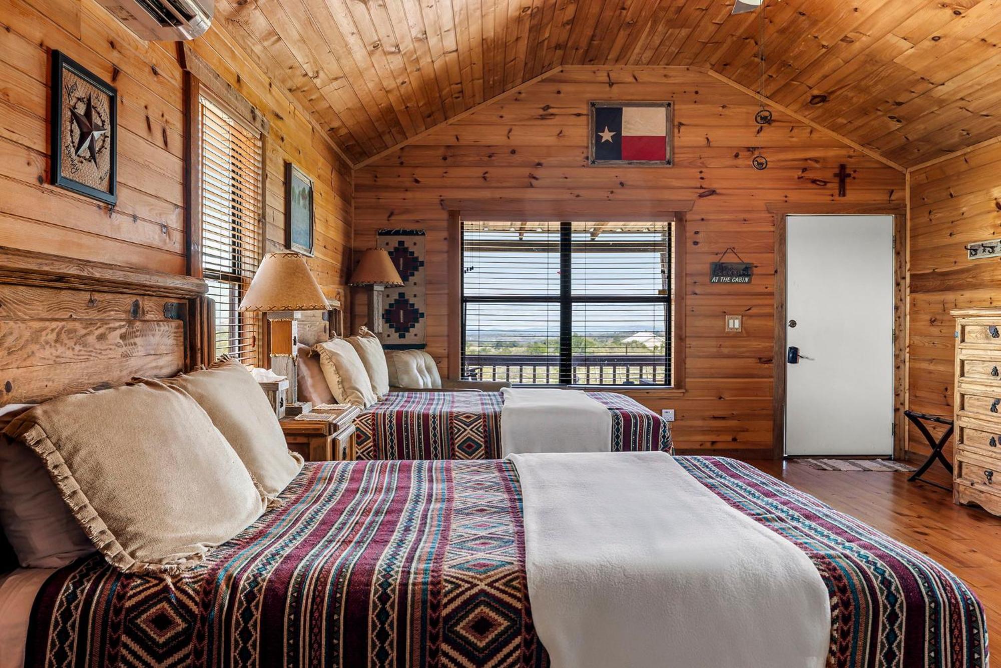 Enchanted Rockview Cabins Crabapple Стая снимка