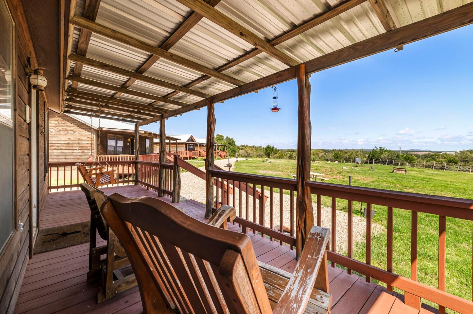 Enchanted Rockview Cabins Crabapple Стая снимка
